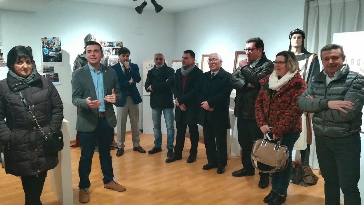 ARQUERS DE ONTINYENT, 50 AÑOS DE HISTÓRIA Y FIESTA ARQUERS DE ONTINYENT, 50 AÑOS DE HISTÓRIA Y FIESTA